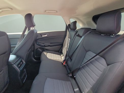Used 2024 Ford Edge SE AWD/4WD image 17