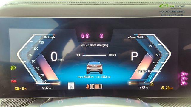 Used 2023 BMW i7 xDrive60 AWD/4WD image 35