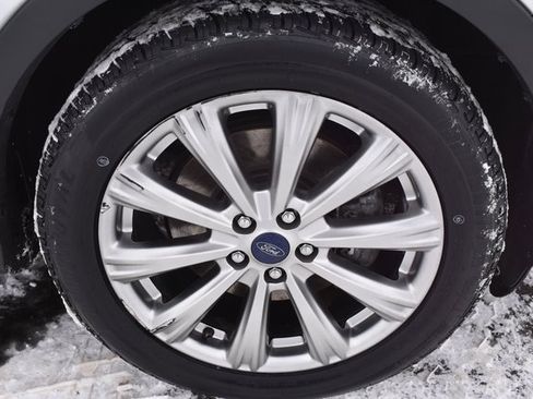 Used 2017 Ford Escape Titanium image 49