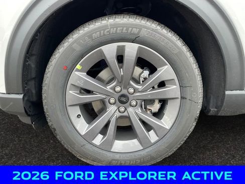 New 2026 Ford Explorer Active w/ Active Comfort Package image 14