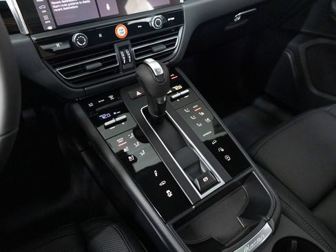 New 2026 Porsche Macan Turbo AWD/4WD image 18