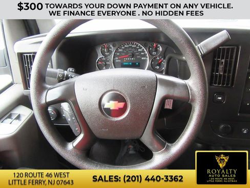 Used 2015 Chevrolet Express 2500 LS image 40