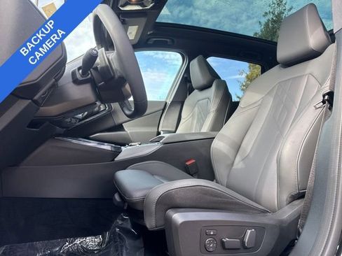 Used 2025 BMW X3 xDrive30i AWD/4WD image 10