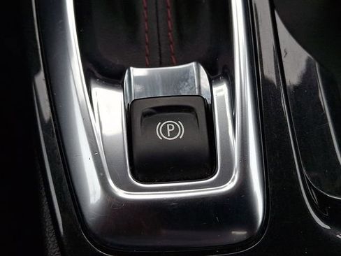 Used 2022 Chevrolet TrailBlazer RS w/ Sun and Liftgate Package image 26