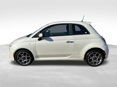 Used 2012 FIAT 500 Sport w/ Safety & Sound Pkg FWD image 2