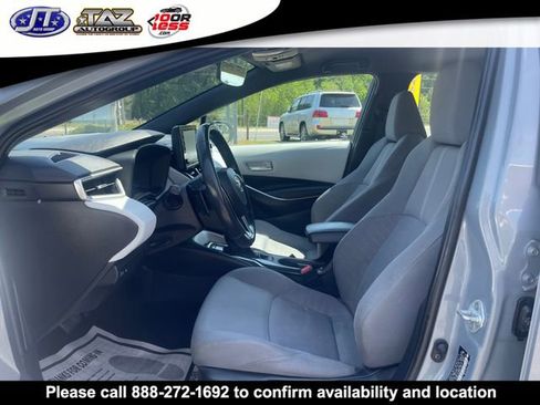 Used 2022 Toyota Corolla SE w/ Carpet Mat Package (TMS) FWD image 9