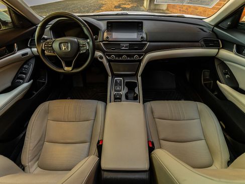 Used 2019 Honda Accord EX-L image 5