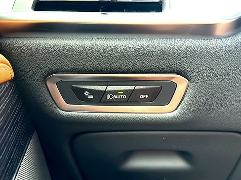 New 2027 BMW X7 xDrive40i w/ M Sport Package AWD/4WD image 28