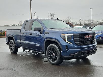 Certified 2023 GMC Sierra 1500 Pro w/ Graphite Edition