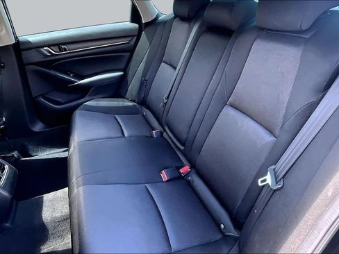 Used 2020 Honda Accord EX image 17