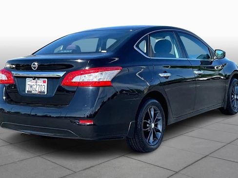 Used 2015 Nissan Sentra S image 12