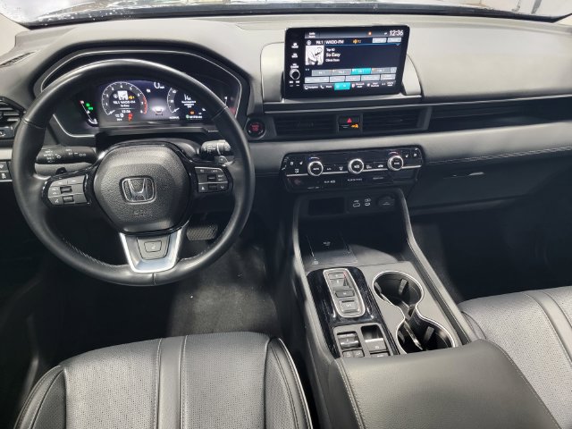 Certified 2024 Honda Pilot Elite image 27