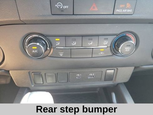 Used 2024 Nissan Frontier S RWD image 7