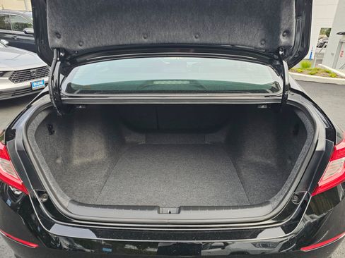 Used 2019 Honda Accord EX-L image 18