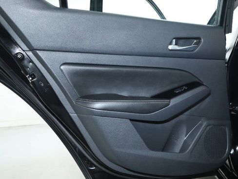 Certified 2022 Nissan Altima 2.5 Platinum image 14