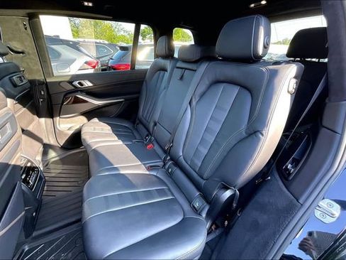 Used 2021 BMW X7 M50i w/ Executive Package AWD/4WD image 26