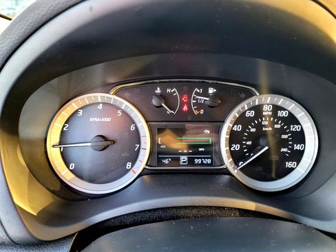 Used 2014 Nissan Sentra SR image 17