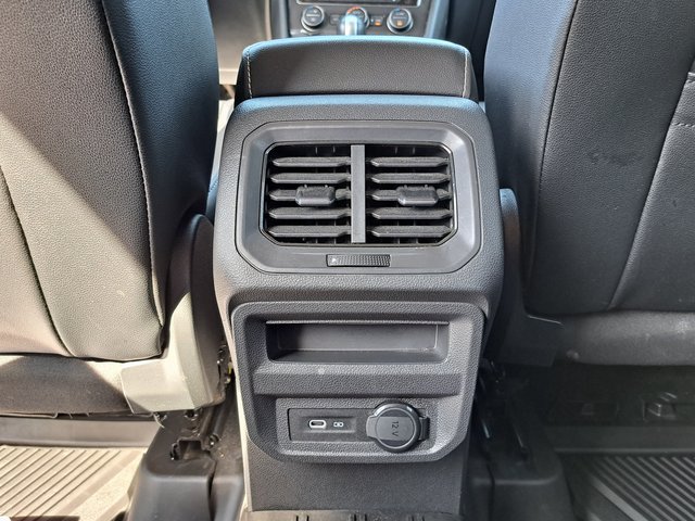 Used 2021 Volkswagen Tiguan SE AWD/4WD image 26