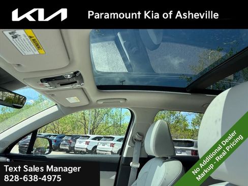 New 2026 Kia Sorento S FWD image 13