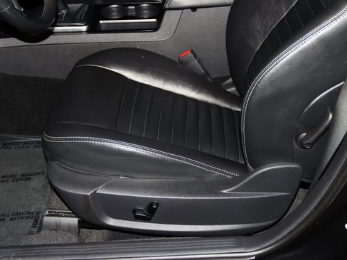 Used 2009 Dodge Challenger R/T image 45