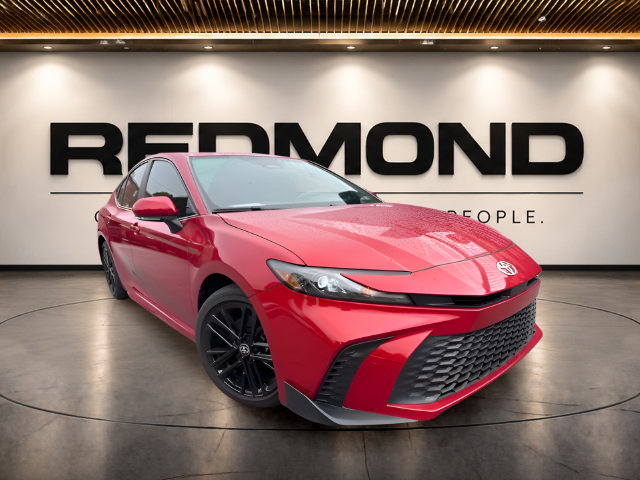 Used 2025 Toyota Camry SE w/ Multimedia Upgrade Package FWD image 3