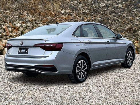 Used 2024 Volkswagen Jetta S image 2