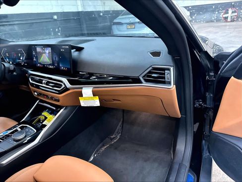 Used 2024 BMW i4 eDrive35 RWD image 18