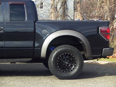 Used 2010 Ford F150 Raptor image 21