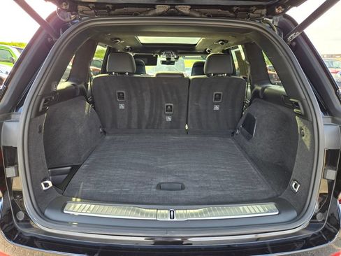 Used 2022 Jeep Grand Cherokee Summit AWD/4WD image 32