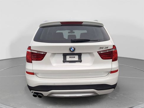 Used 2017 BMW X3 xDrive28i AWD/4WD image 4