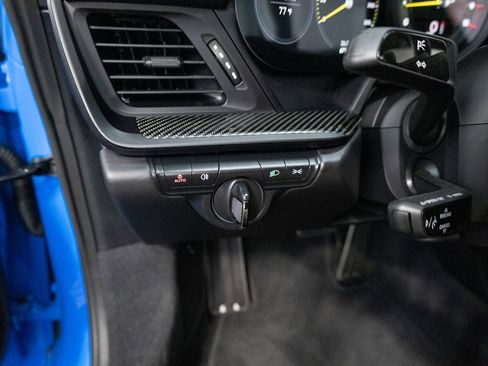Certified 2022 Porsche 911 GT3 RWD image 30