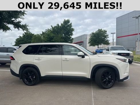 Used 2024 Toyota Grand Highlander AWD Hybrid image 2