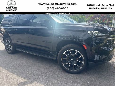 Used 2022 Chevrolet Suburban RST w/ Luxury Package AWD/4WD image 1