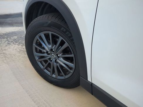 Used 2020 MAZDA CX-5 Touring image 7