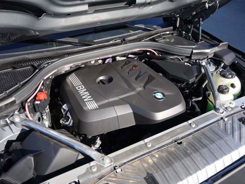 Used 2025 BMW X3 xDrive30i w/ Convenience Package image 9