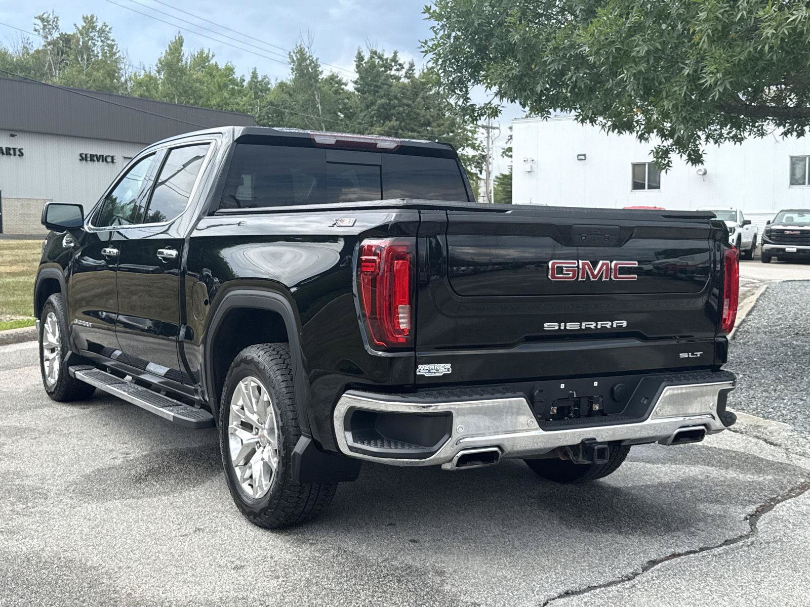 Used 2020 GMC Sierra 1500 SLT w/ SLT Premium Package AWD/4WD image 7