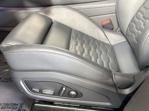 Used 2025 Audi S e-tron GT Prestige w/ Prestige Package image 18