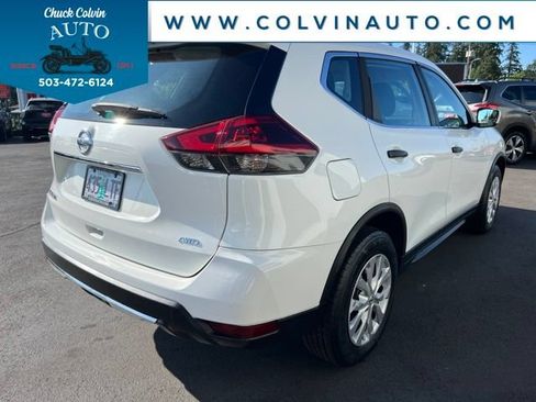 Used 2018 Nissan Rogue S AWD/4WD image 7