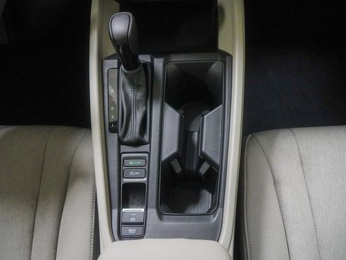 Certified 2025 Honda Accord SE image 30