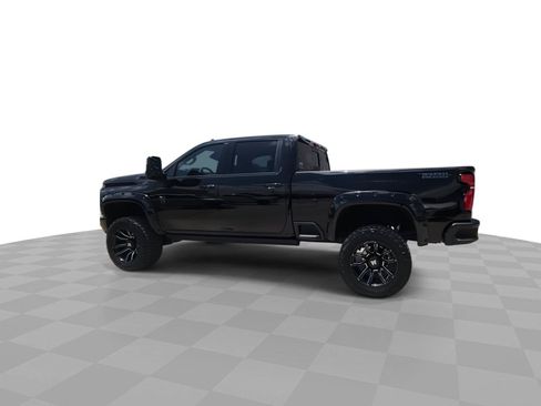 Used 2025 Chevrolet Silverado 2500 LTZ w/ Trail Boss Package AWD/4WD image 6