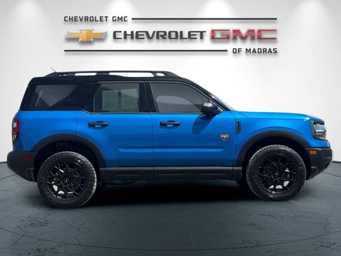 Used 2025 Ford Bronco Sport Badlands AWD/4WD image 2