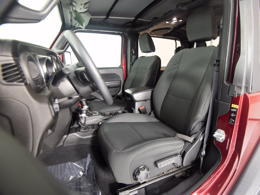 Used 2021 Jeep Wrangler Sport AWD/4WD image 28