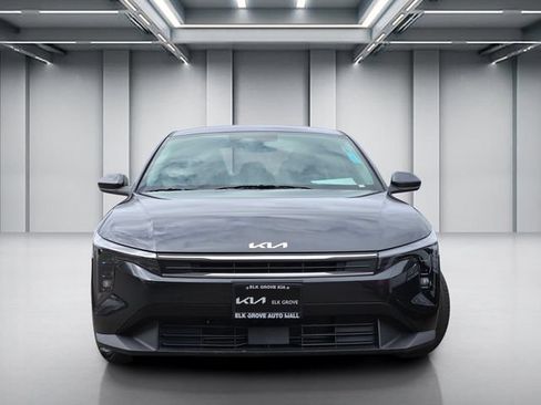 Certified 2025 Kia K4 FWD image 2