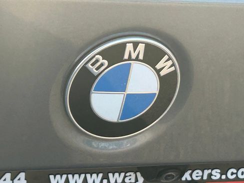 Used 2024 BMW 330i Sedan w/ Convenience Package RWD image 23
