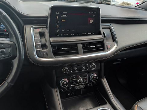 Used 2023 GMC Yukon AT4 w/ AT4 Premium Package AWD/4WD image 21
