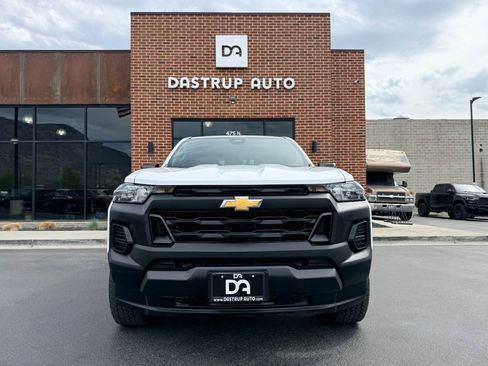 Used 2024 Chevrolet Colorado W/T w/ Safety Package image 2