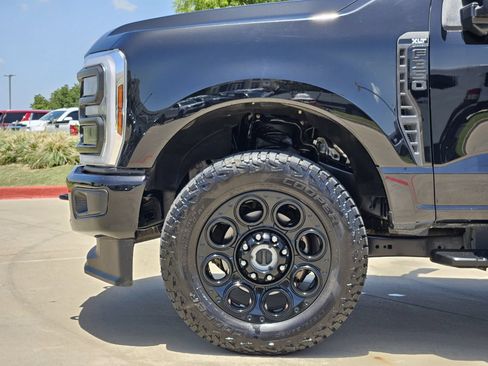 Used 2024 Ford F350 XLT w/ XLT Premium Package AWD/4WD image 11