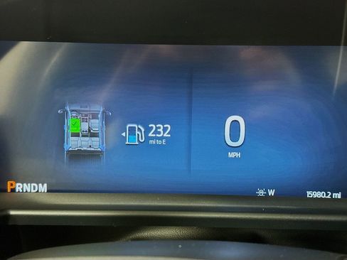 Used 2024 Ford F350 Platinum w/ FX4 Off-Road Package image 9