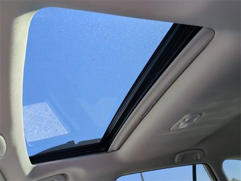 New 2025 Subaru Outback Premium image 20