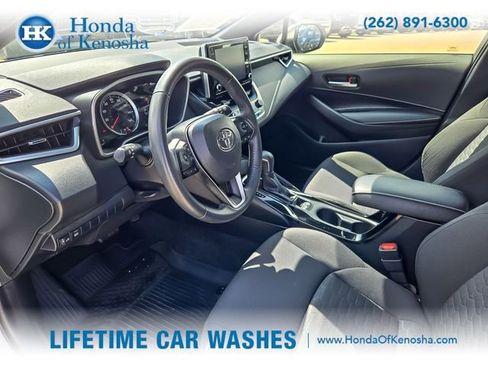 Used 2021 Toyota Corolla SE FWD image 9